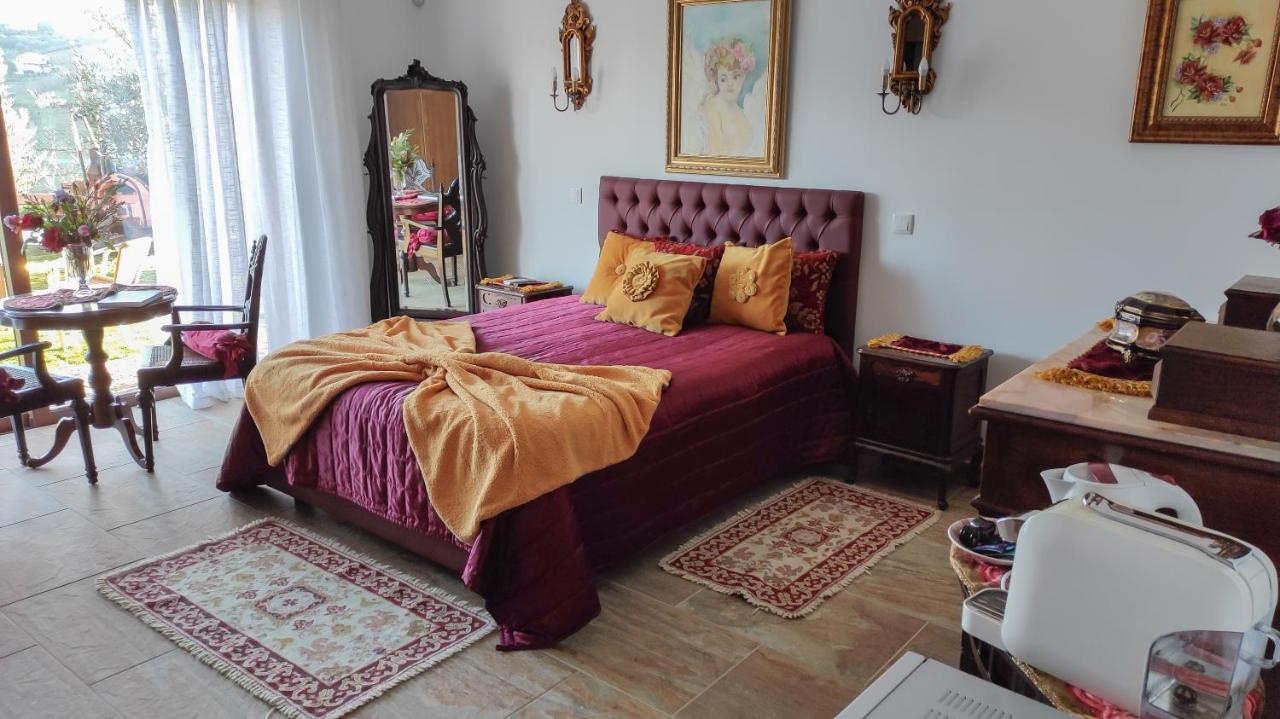 Quinta Dos Padrinhos - Suites In The Heart Of The Douro Lamego Eksteriør billede